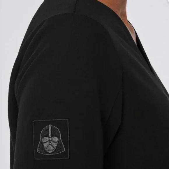 Figs STAR WARS DARTH VADER limited Edition scrub set - Picture 7 of 12